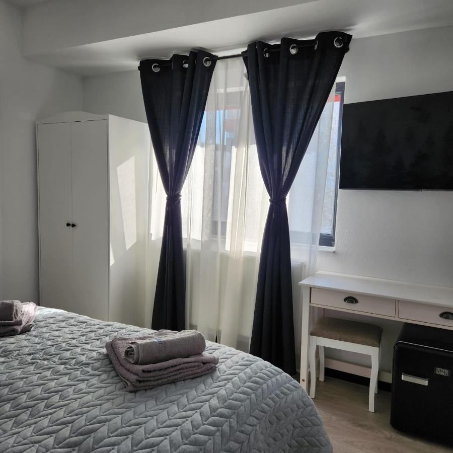My Room Accommodation Куртя-де-Арджеш Экстерьер фото